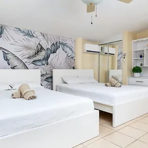 Casamares Private Solario With Pool And Barbecue 5 Min To Boqueron And Beaches Pensión